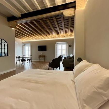Ti1 Estiloso Loft 120M De La Catedral Tomas De Ibarra Street Sevilla Eksteriør bilde