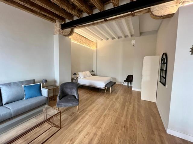 Ti1 Estiloso Loft 120M De La Catedral Tomas De Ibarra Street Sevilla Eksteriør bilde