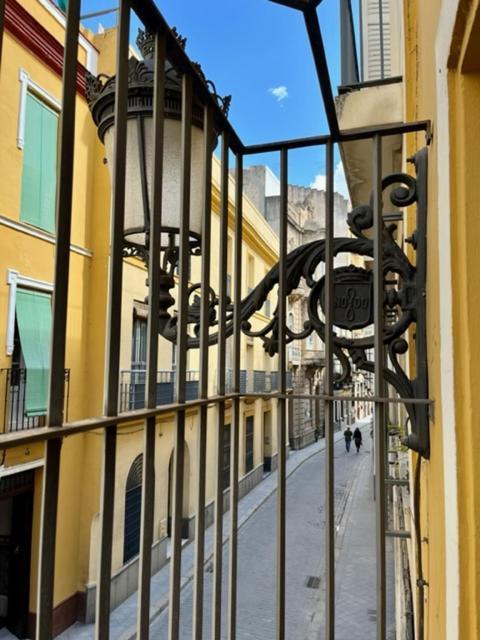 Ti1 Estiloso Loft 120M De La Catedral Tomas De Ibarra Street Sevilla Eksteriør bilde