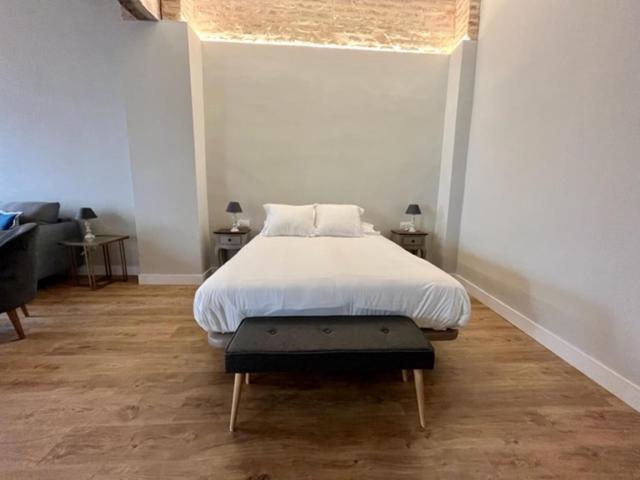Ti1 Estiloso Loft 120M De La Catedral Tomas De Ibarra Street Sevilla Eksteriør bilde
